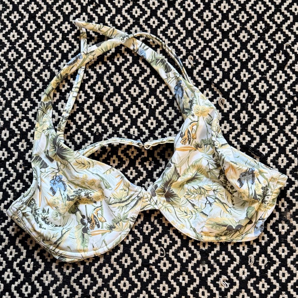 Abercrombie & Fitch Green Floral Bikini Top
